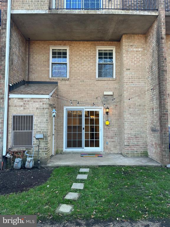 Building Photo - 907 S Rolfe St