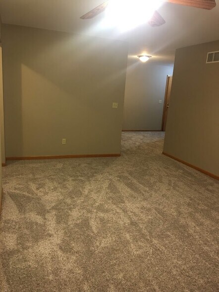 LivRm looking into Computer/library area - 2042 Cliff Alex Ct S