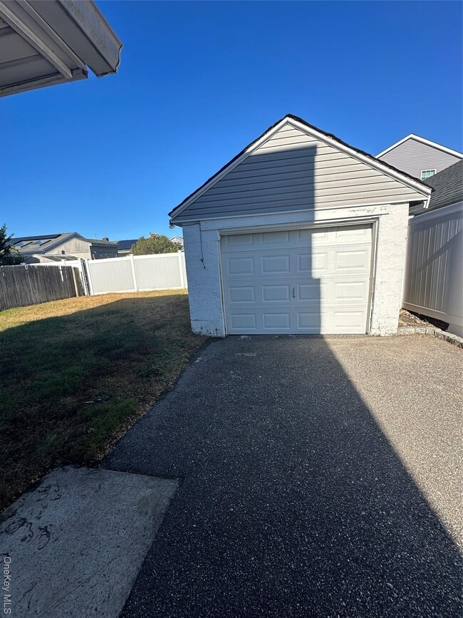 Building Photo - 32 Mc Kinley Ave