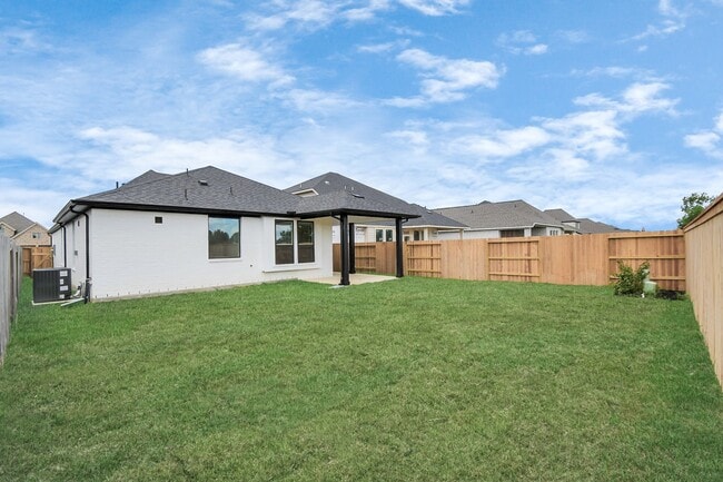 Building Photo - 19807 Palomino Pr Trl