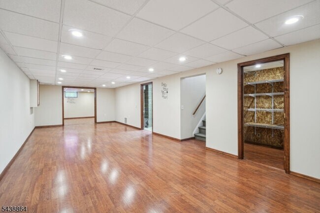 Building Photo - 27 Possum Way