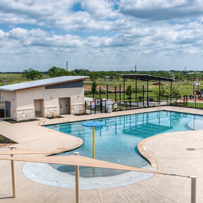 Building Photo - 4 BR + STUDY/ 3 BA in Seguin - 2042 SF One...