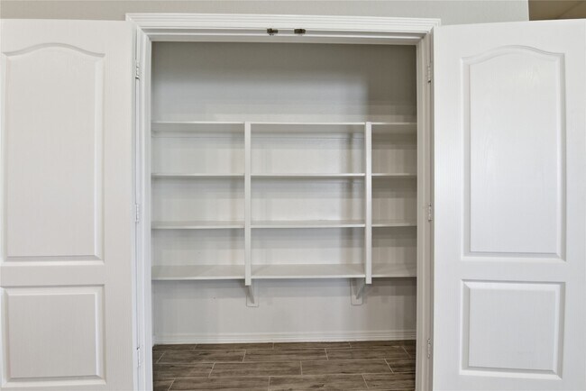 Building Photo - 24715 Oakheath Arbor Ln