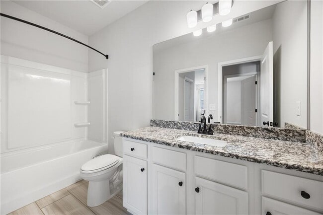 Building Photo - 130 Logan Pass Dr