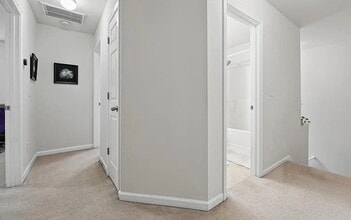 Building Photo - 2545 Gatewater Ct