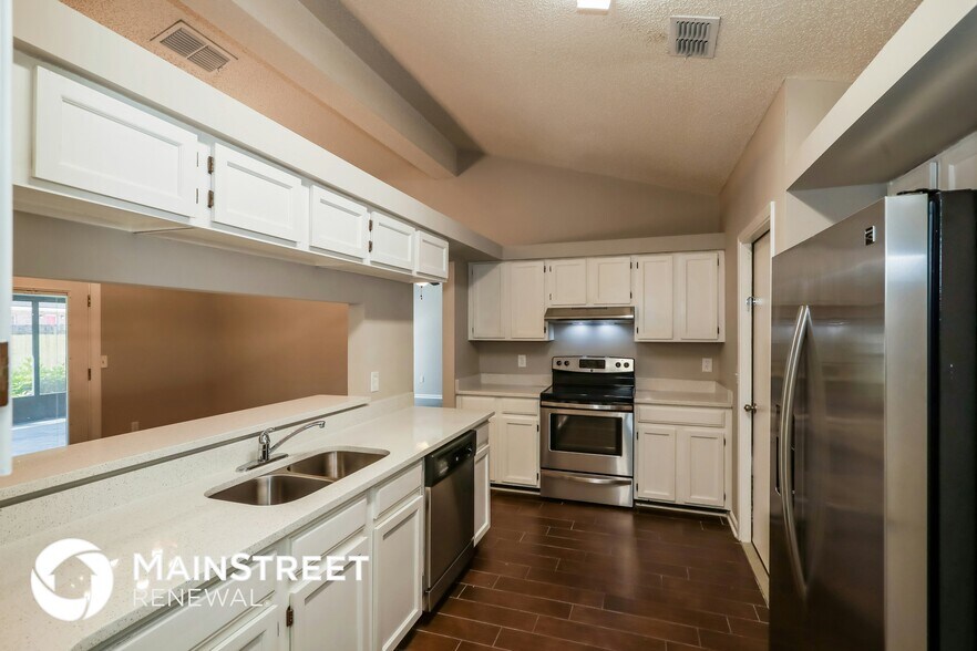 Building Photo - 4248 Beauregard Ct
