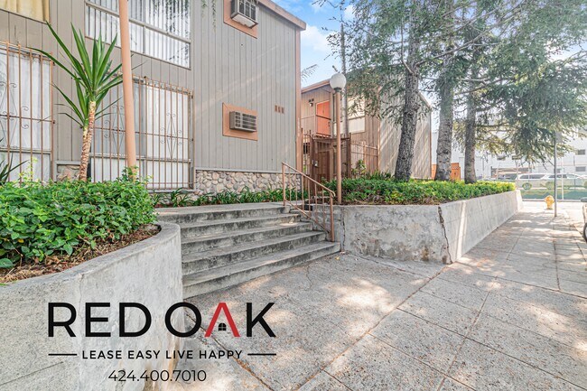 Building Photo - 4590 Riverton Ave