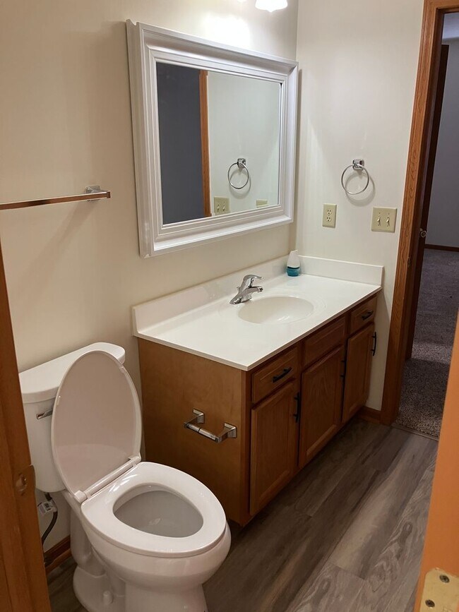 Building Photo - Modern & Spacious 3-Bedroom Ranch Condo – Coming mid-August 2026!
