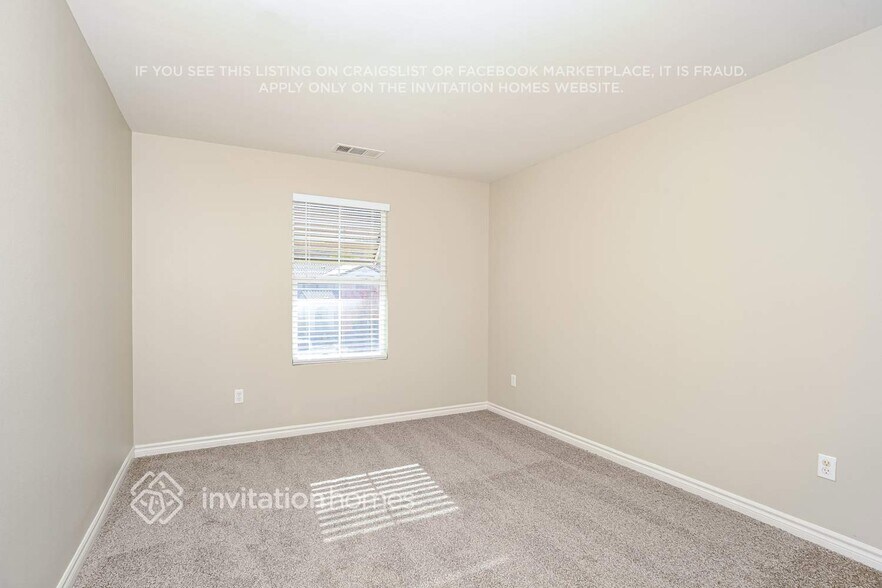 Building Photo - 2819 Osmunda Ct