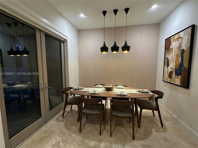 Building Photo - 7560 SW 56th Ct