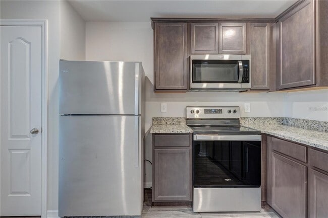 Building Photo - 4127 Snowdrop St