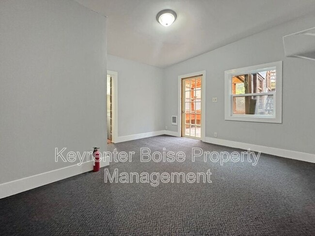 Building Photo - 1904 N 26th St