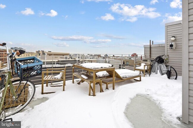 Building Photo - 1746 Wylie St