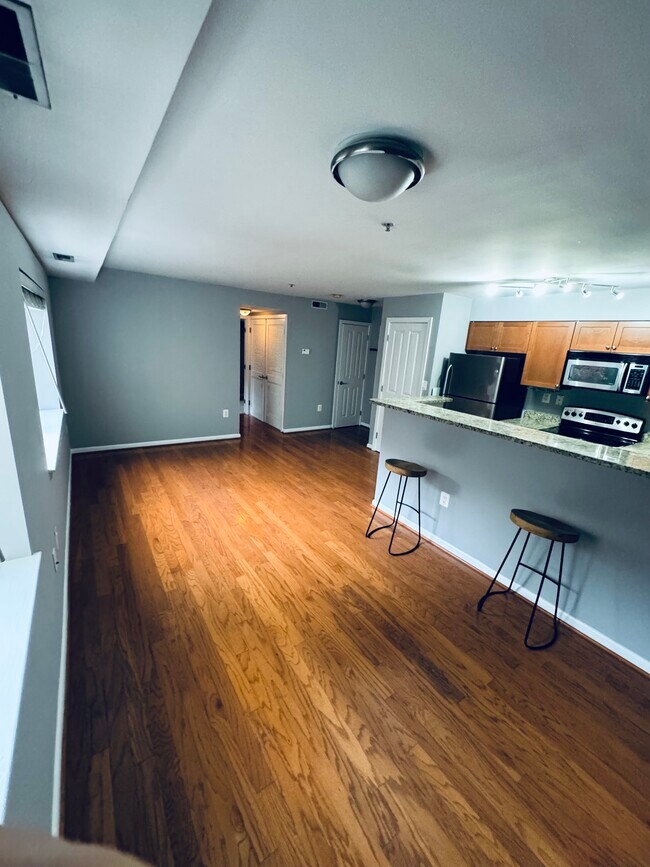 Living room - 1501 27th St SE