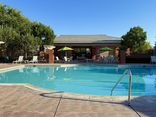 Building Photo - 1304 Torulosa Dr