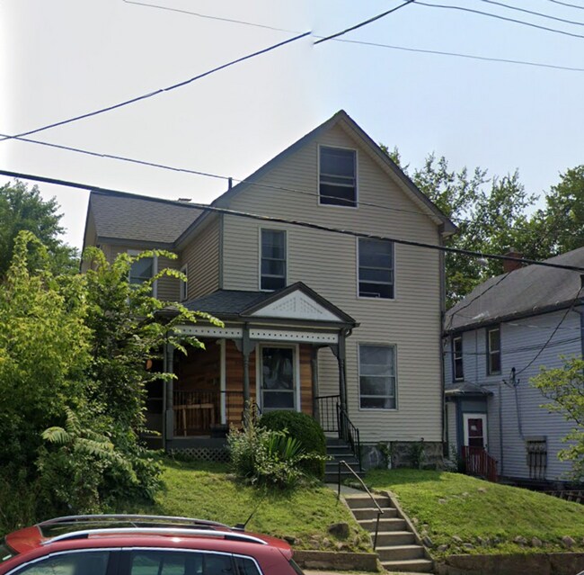 Building Photo - 533 S. Fourth Ave