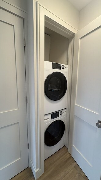 Building Photo - 5-12 Beach 130th St