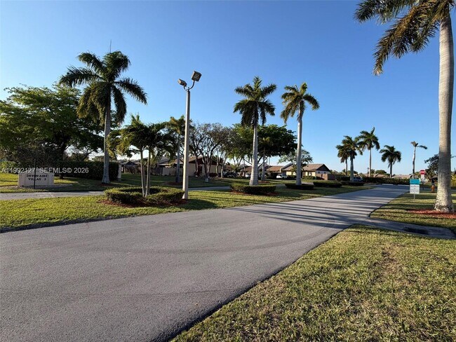 Building Photo - 11938 SW 122nd Ct