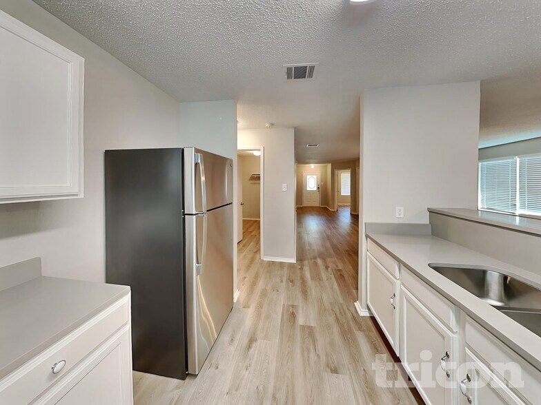 Building Photo - 196 Brandie Mac Ln