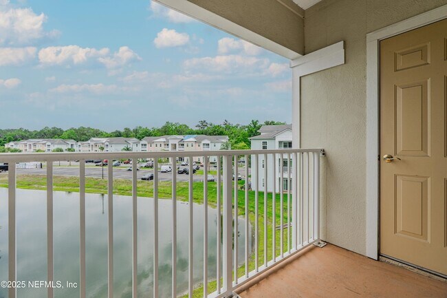 Building Photo - 4931 Key Lime Dr