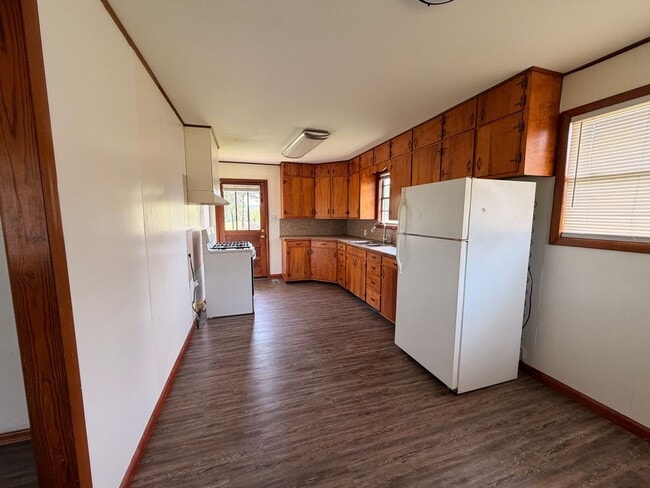 Building Photo - Charming 2-bedroom, 1-bath home in Russellville, AR