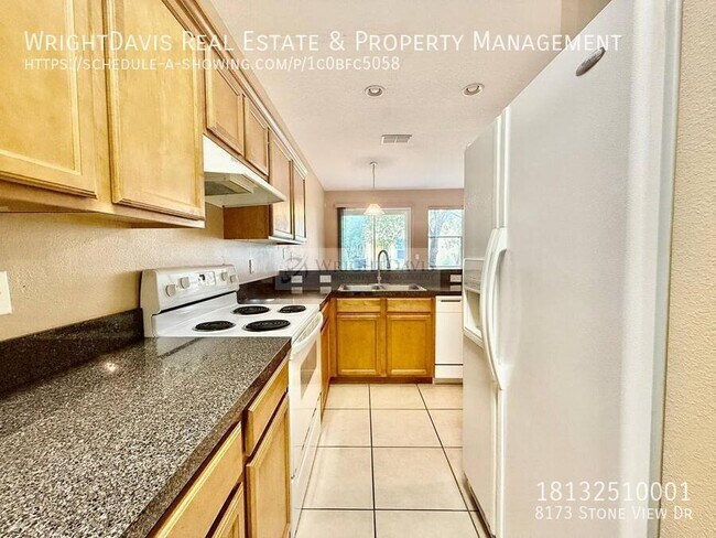 Building Photo - 8173 Stone View Dr