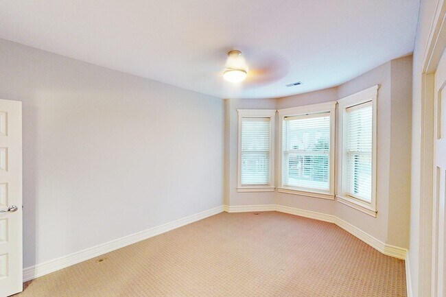 Floorplan - Melrose Apartments
