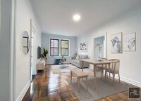 Building Photo - RIVERSIDE DRIVE / Amazing 3-Bed 1-Bath / F...