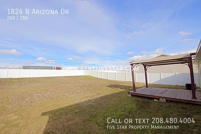Building Photo - 1826 N Arizona Dr