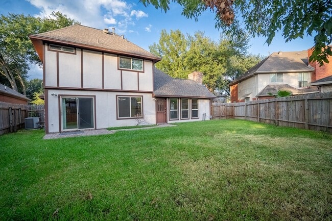 Building Photo - 4219 Meadowchase Ln
