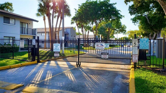 Building Photo - 7210 NW 179th St