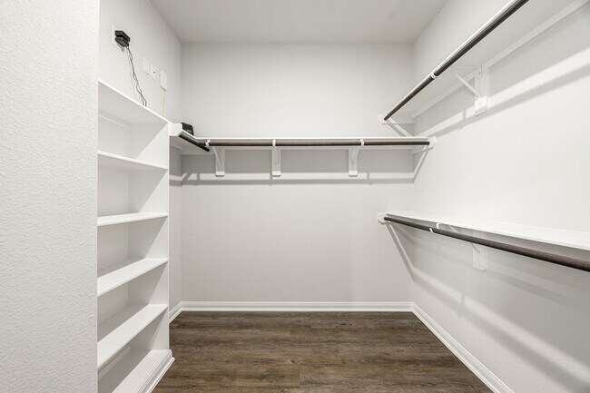Building Photo - 11323 Cora Ln