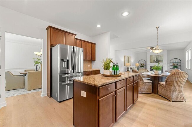 Building Photo - 325 Cranbrooke Cir