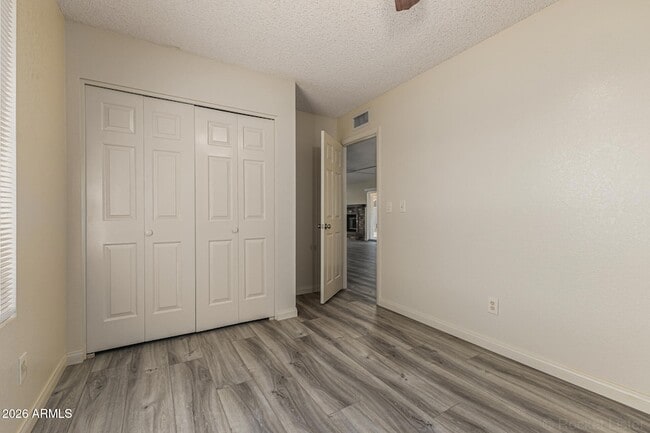 Building Photo - 6850 W Cholla St