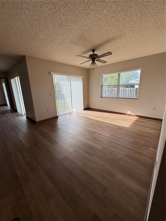 Building Photo - 151 Marion Oaks Ln