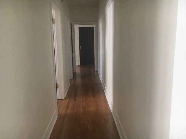 Building Photo - 5027 W Washington Blvd