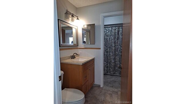 Building Photo - 4303 Gull Cove