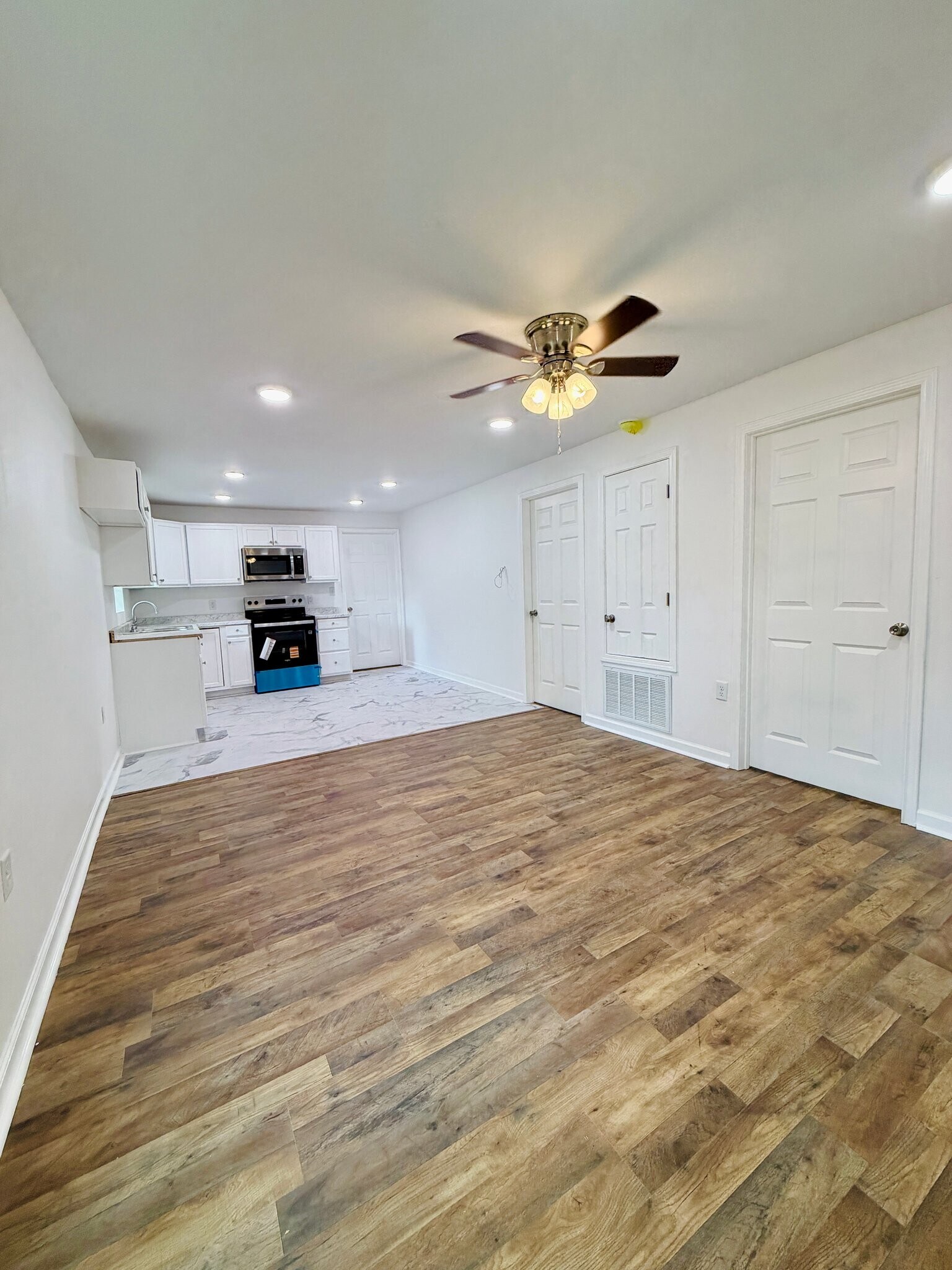 Building Photo - 1712 Plant St