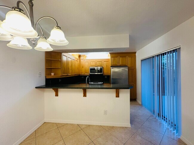 Building Photo - 8559 Boca Rio Dr