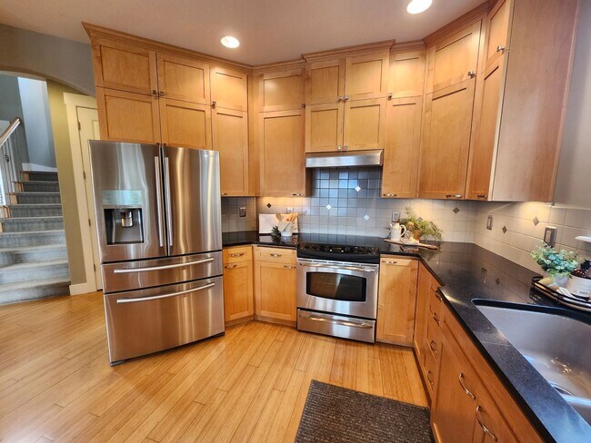 Building Photo - 2 Primary Suites, Beautiful Office & Theater Room! Experience Unmatched Luxury on the Columbia Ri...