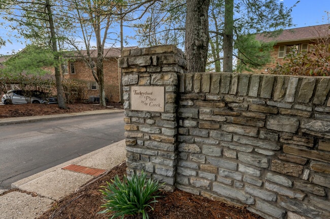 Building Photo - 1167 Turkey Foot Rd