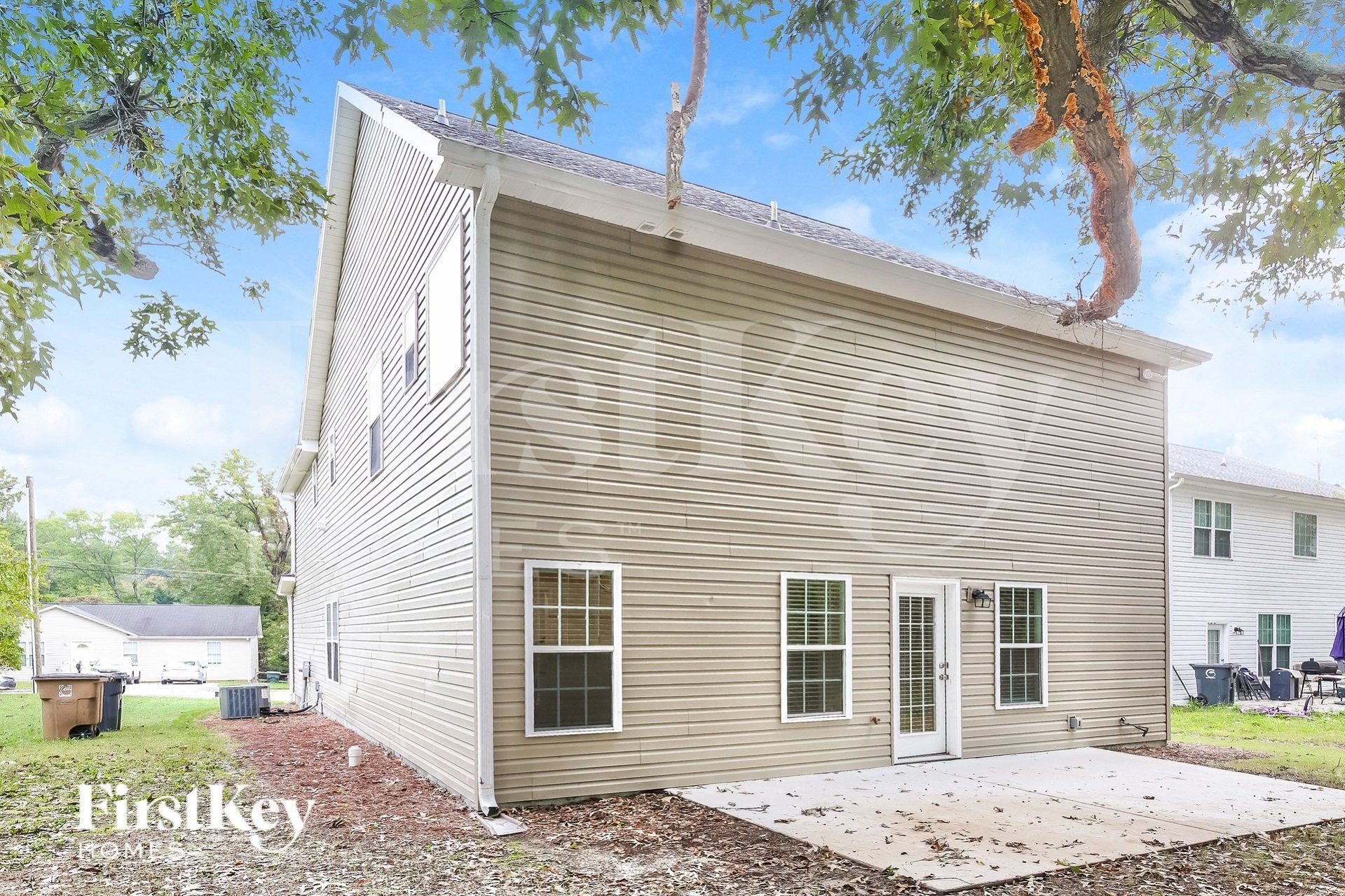 Building Photo - 1814 Yarborough Dr