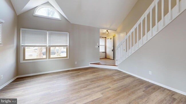 Building Photo - 72 Whethersfield Cir