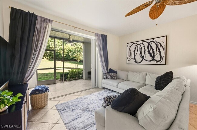 Building Photo - 871 Tanbark Dr