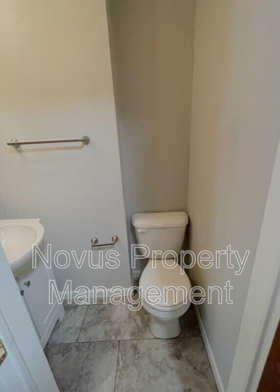 Building Photo - 1379 US-27