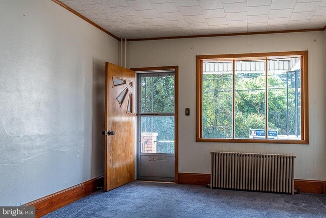 Building Photo - 111 W Saylor St