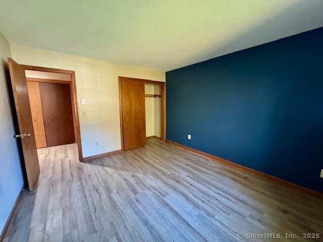 Building Photo - 22 Lisa Ct