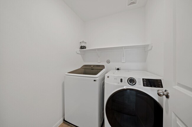 Building Photo - 23515 Weir Box Rd