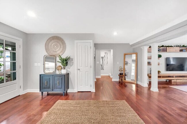 Building Photo - 254 Beaten Path Rd