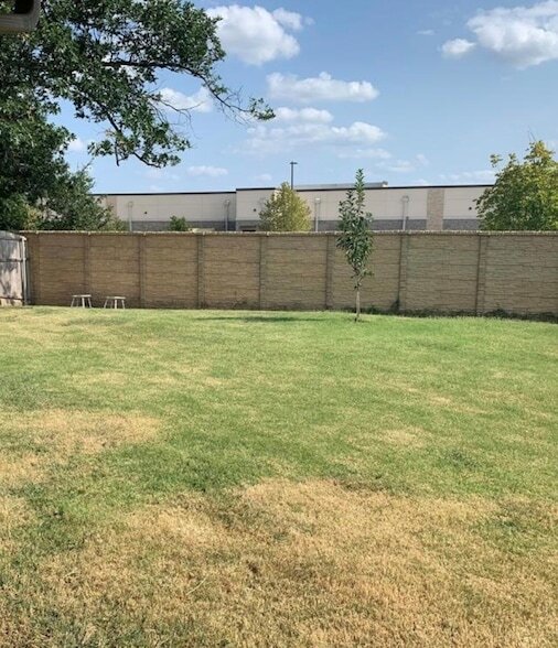 Building Photo - 3321 Truman St